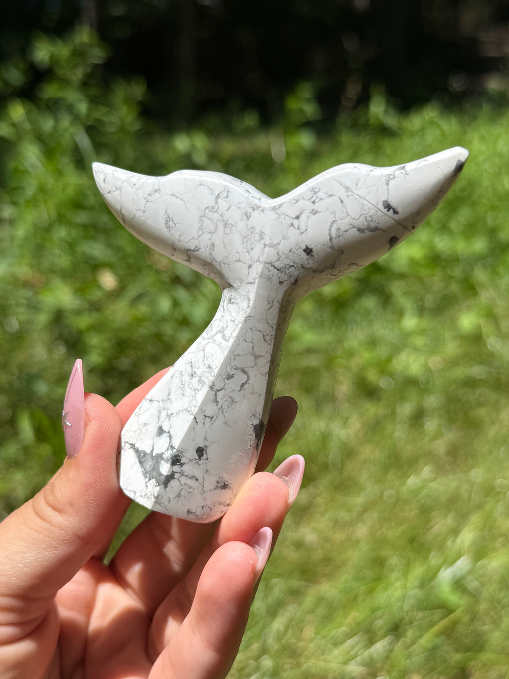 Howlite Whale (Mermaid) Tail A