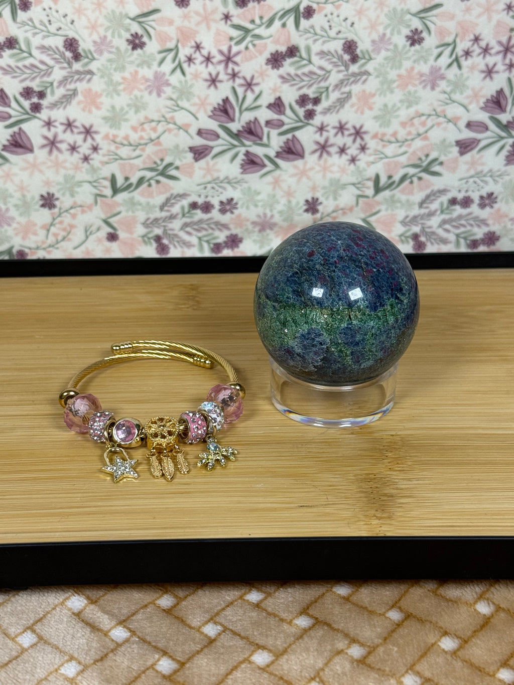 9/25 Live Sale Listing - Young At Heart
