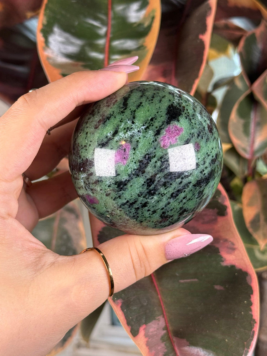 Ruby Zoisite UV Reactive Sphere