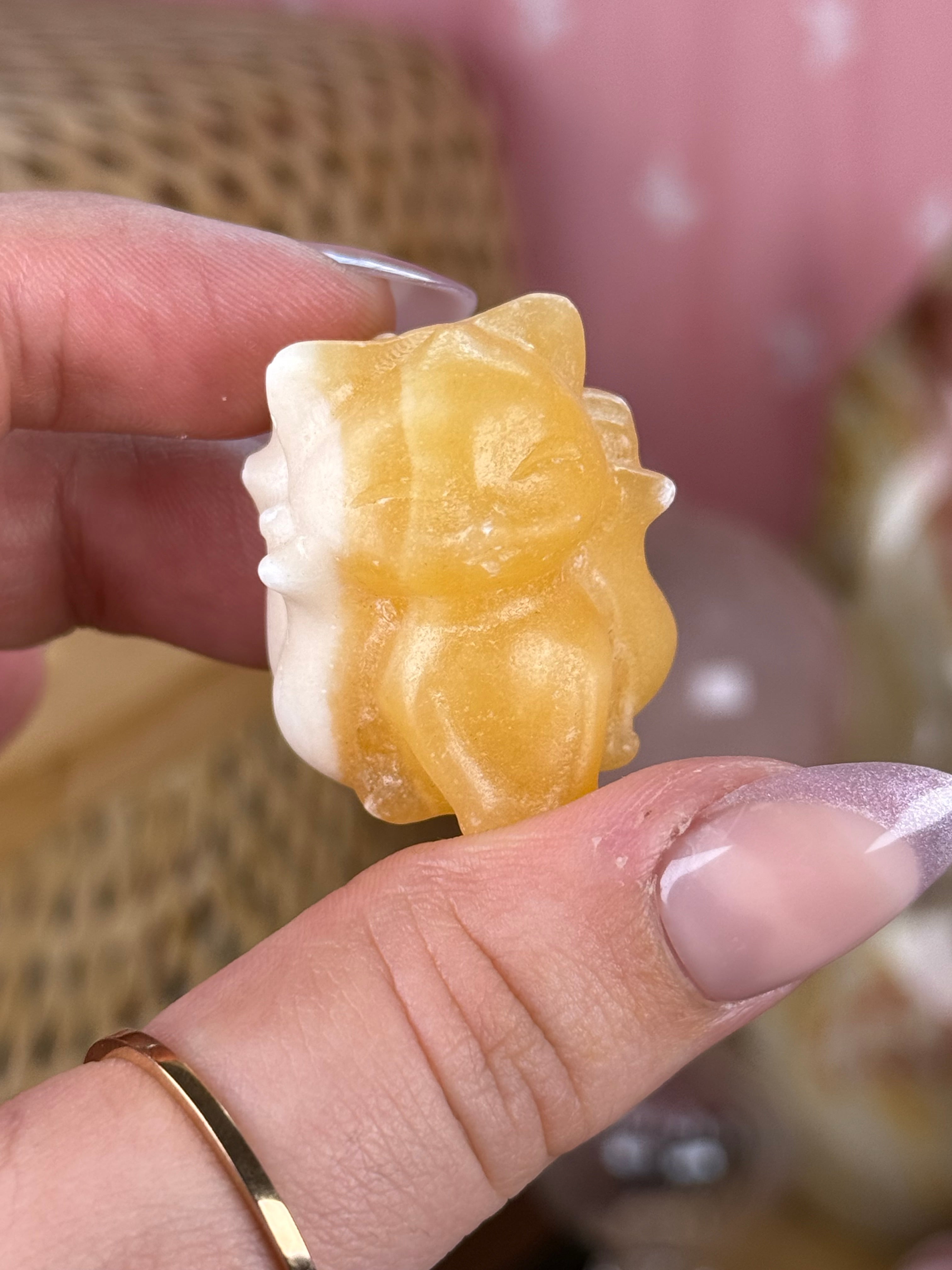Nine-Tail Fox Kitsune Mini Crystal Carvings