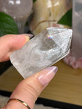 High-Quality Clear Quartz Towers