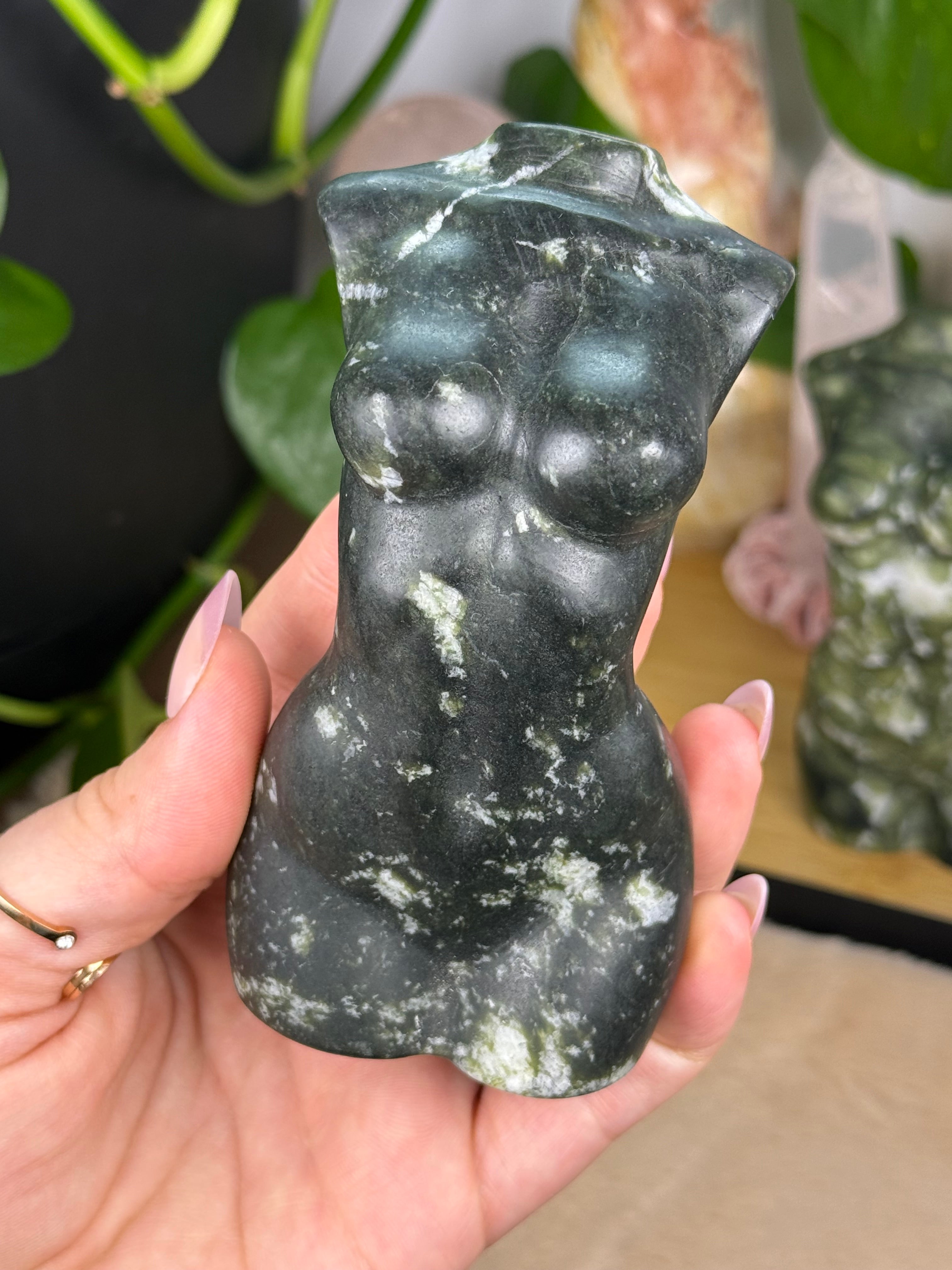 Xiuyan Jade (Xiu Yu) Goddess Bodies