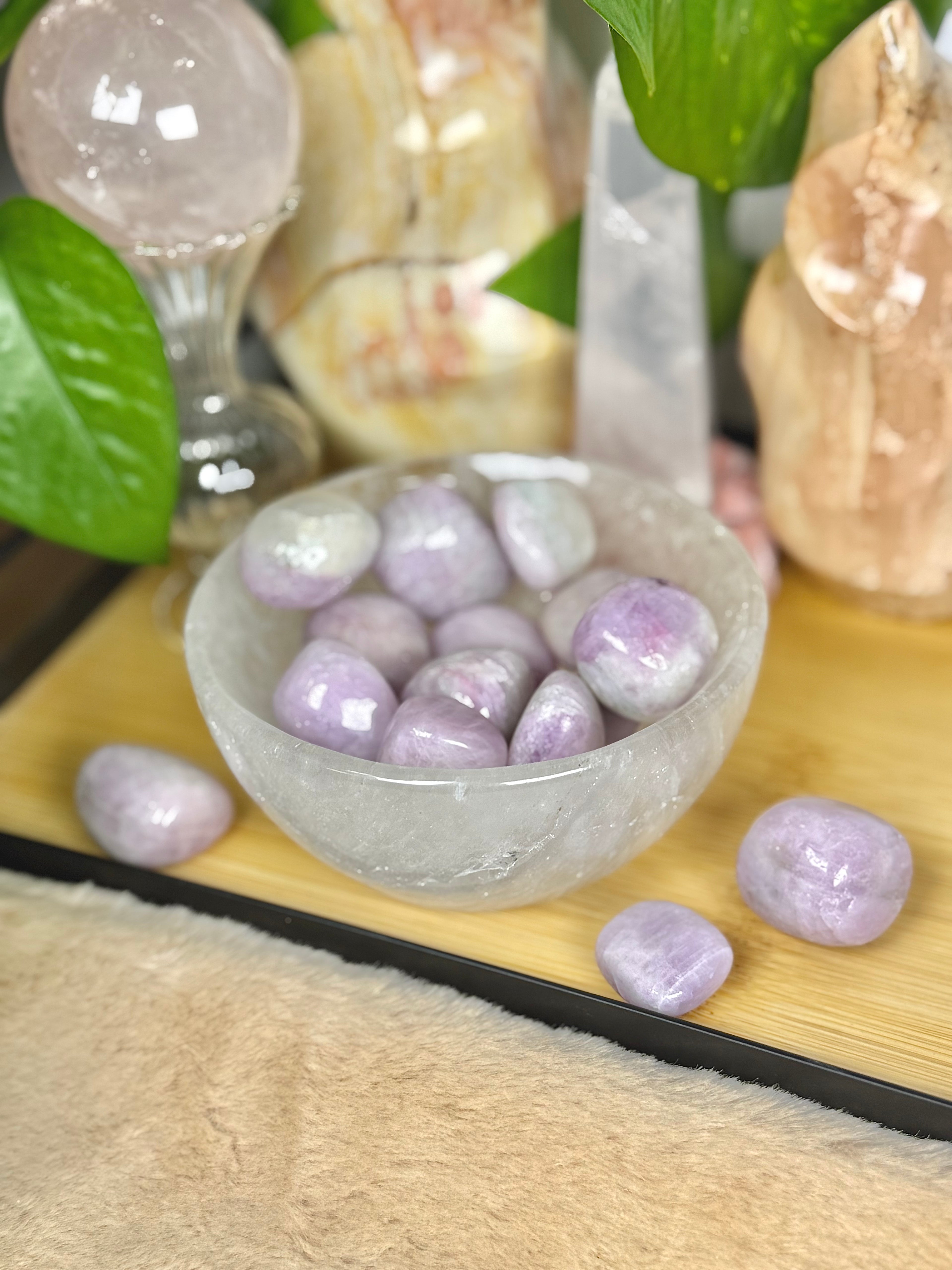 Kunzite Tumbles UV Reactive