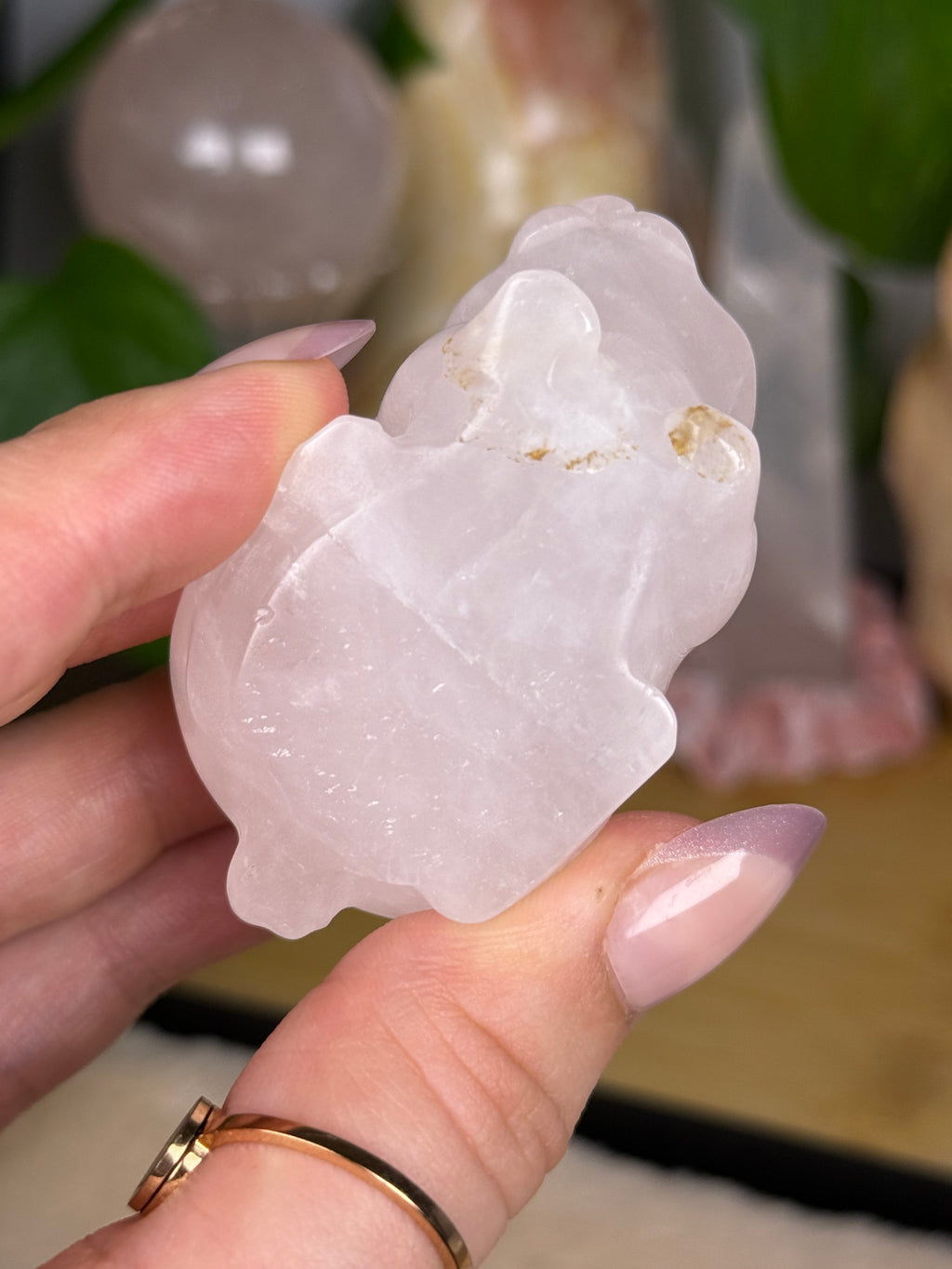 Rose Quartz Bunny | Rabbit Crystal Carving
