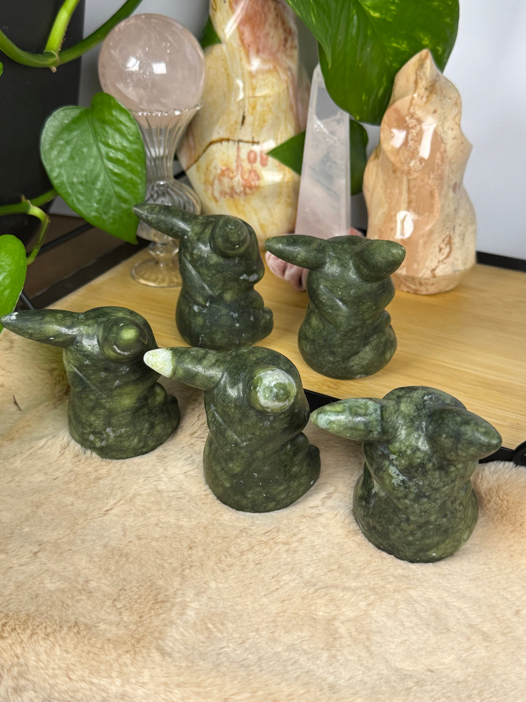 Xiuyan Jade (Xiu Yu) Pikachu Carvings