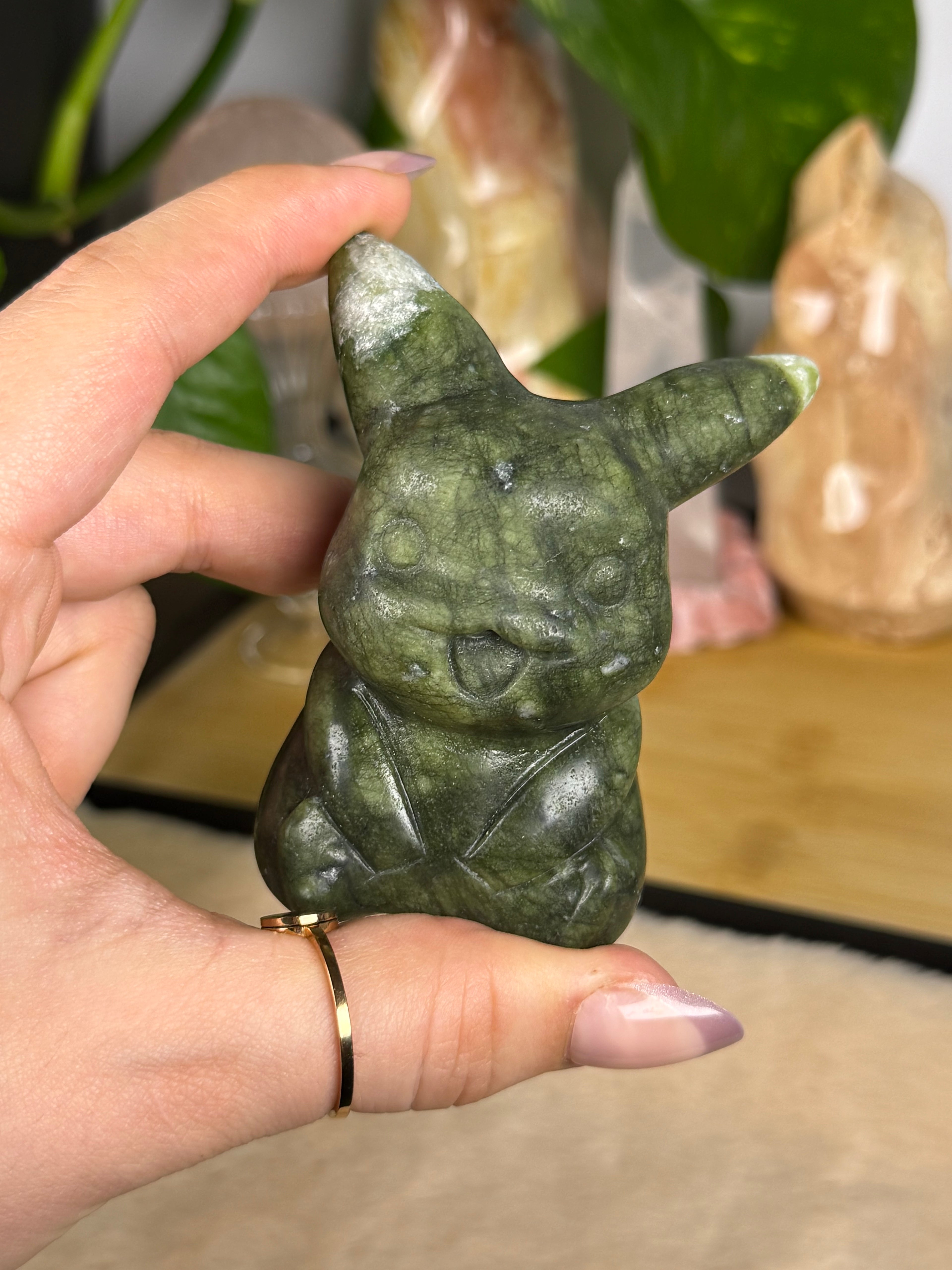Xiuyan Jade (Xiu Yu) Pikachu Carvings