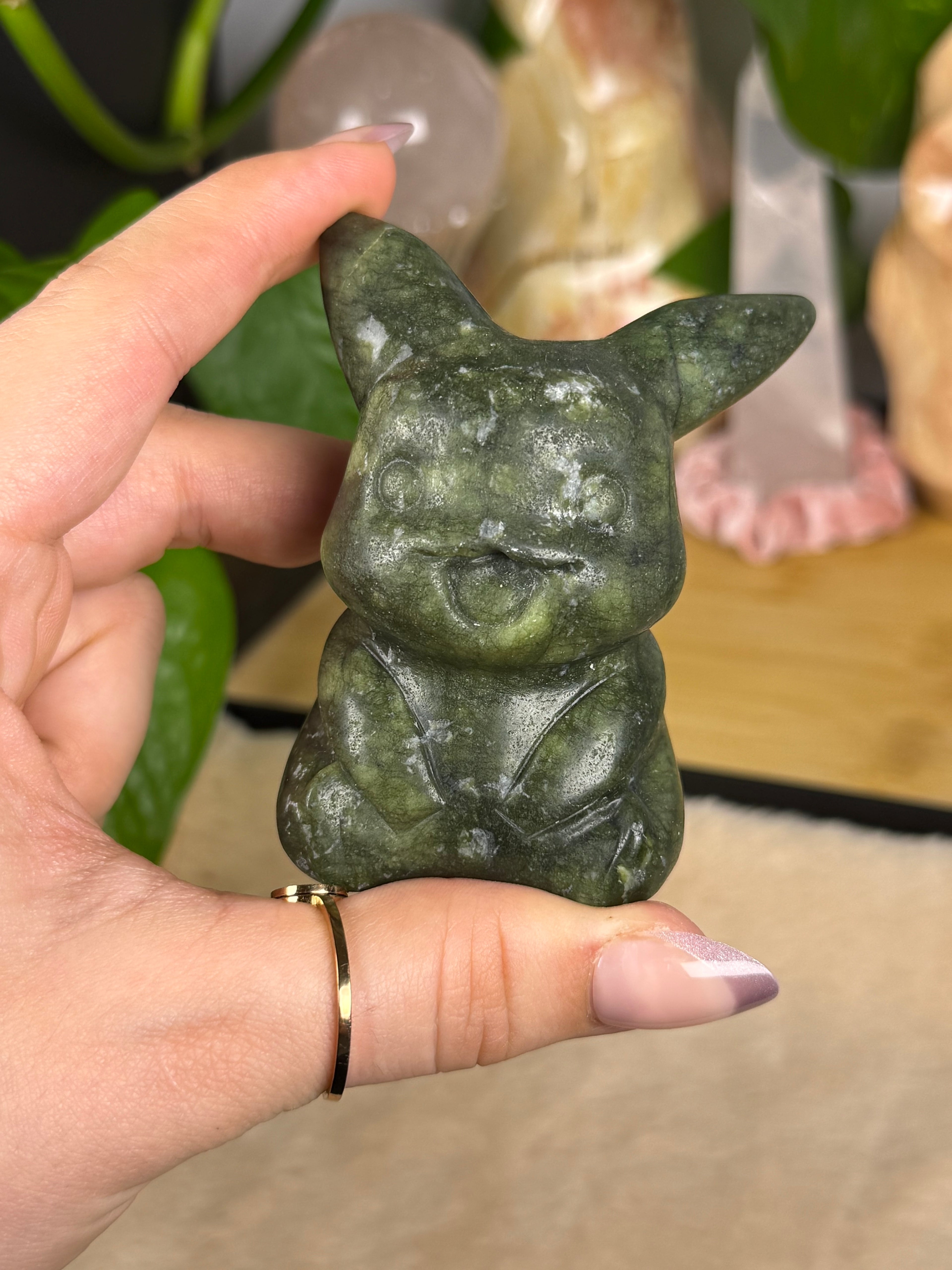 Xiuyan Jade (Xiu Yu) Pikachu Carvings