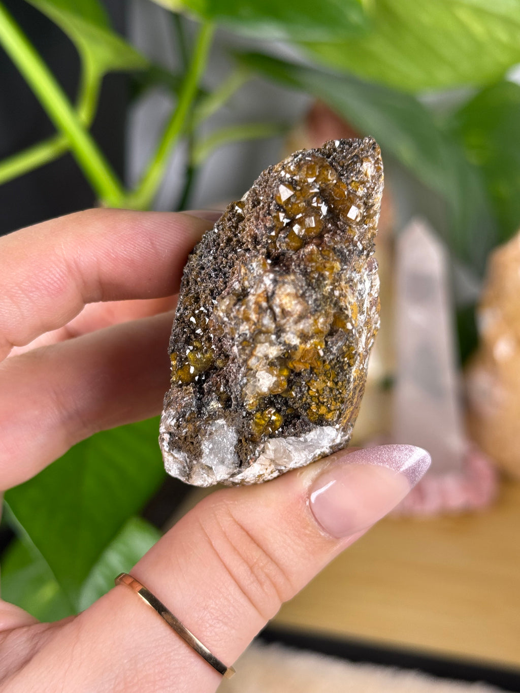 Manganese in Quartz D | Druzy Specimen | Quartz with Manganese Inclusions