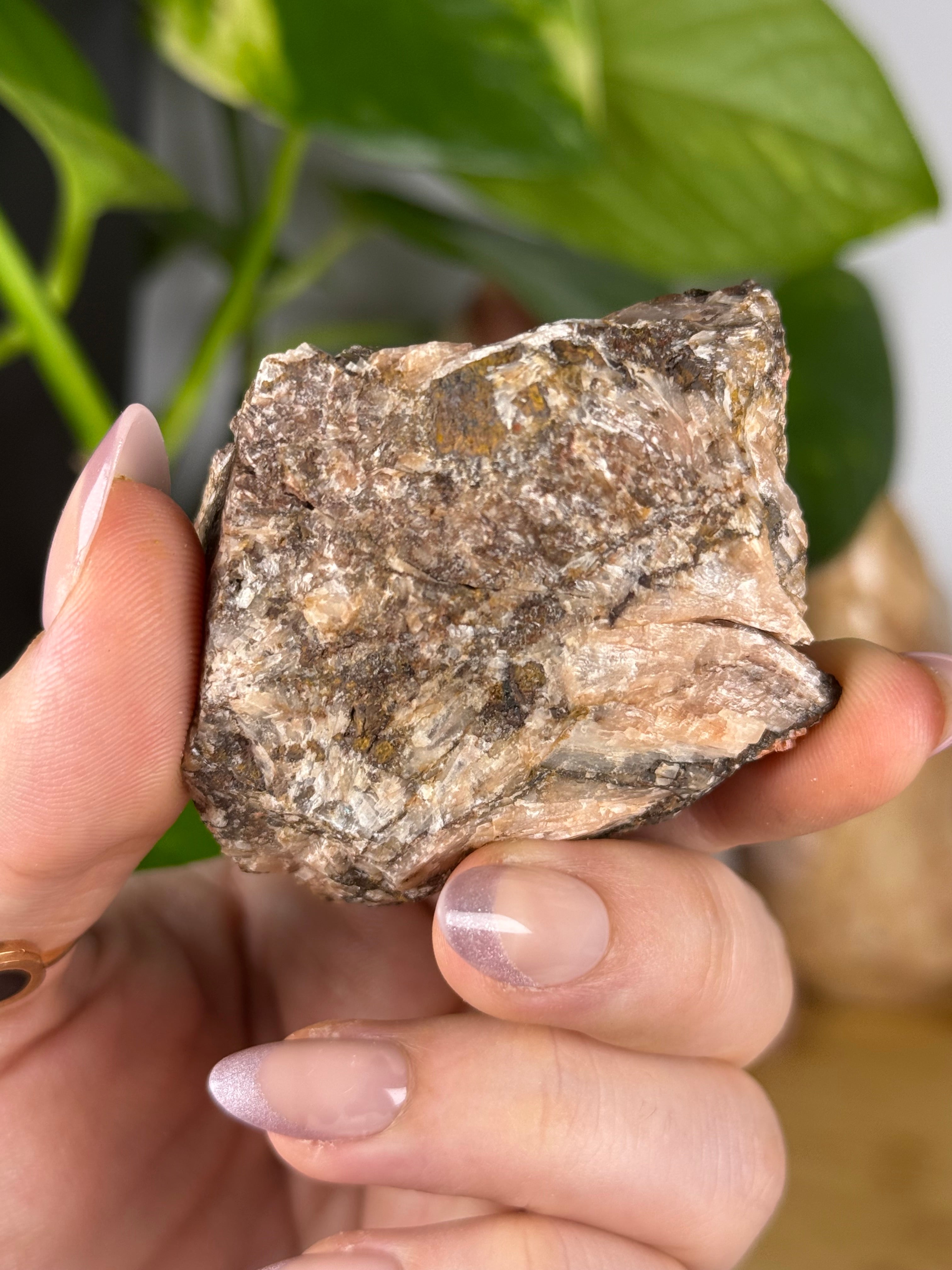 Manganese in Quartz E | Druzy Specimen | Quartz with Manganese Inclusions