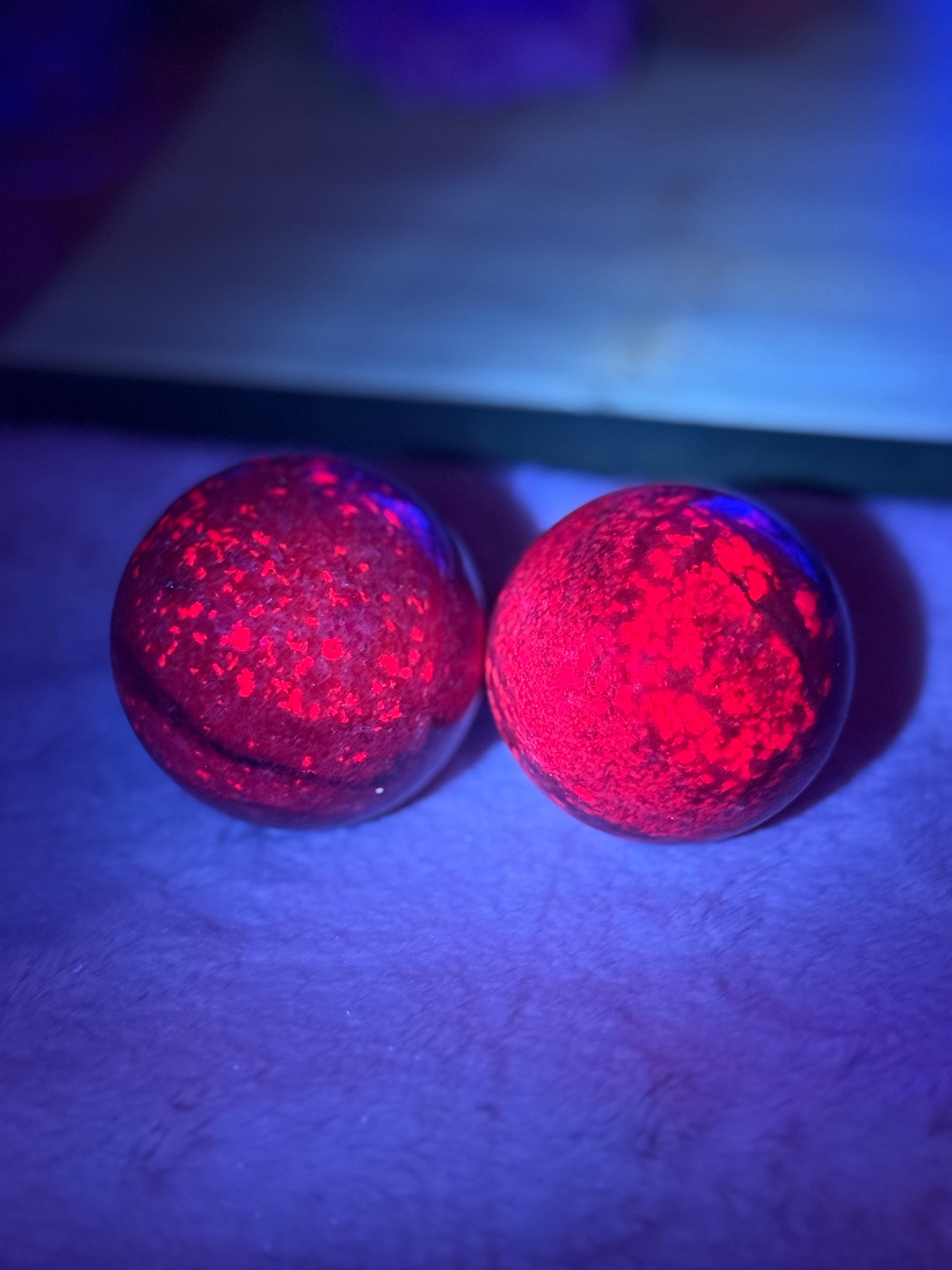 Ruby in Fuchsite UV Reactive Spheres