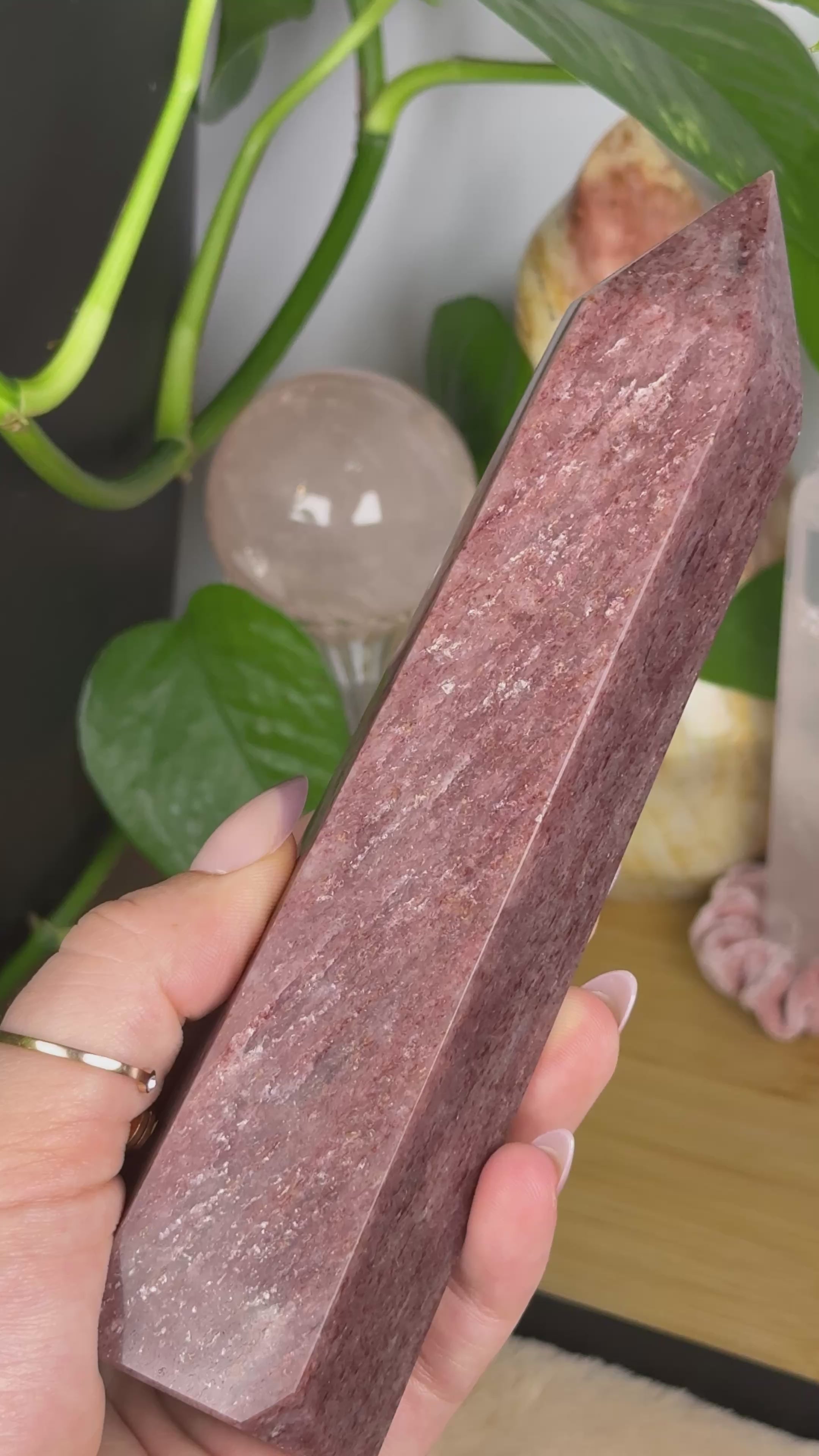 Red Adventuring Quartz Tower | High Shimmer